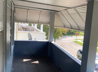 943 Alhambra Rd #UP, Cleveland, OH 44110