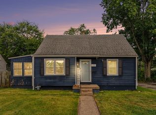 1111 Blyler Pl, South Bend, IN 46616