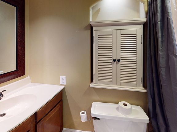 5th image of 1700 Clinch Ave #513