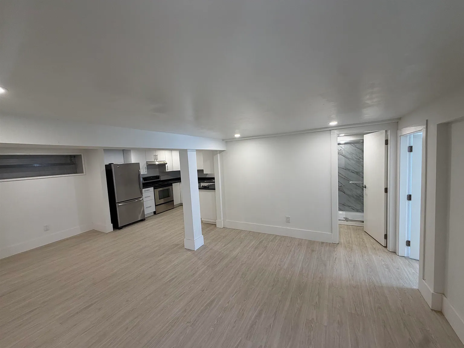 2 bed, 850 sqft, $1,800 — Photo 4