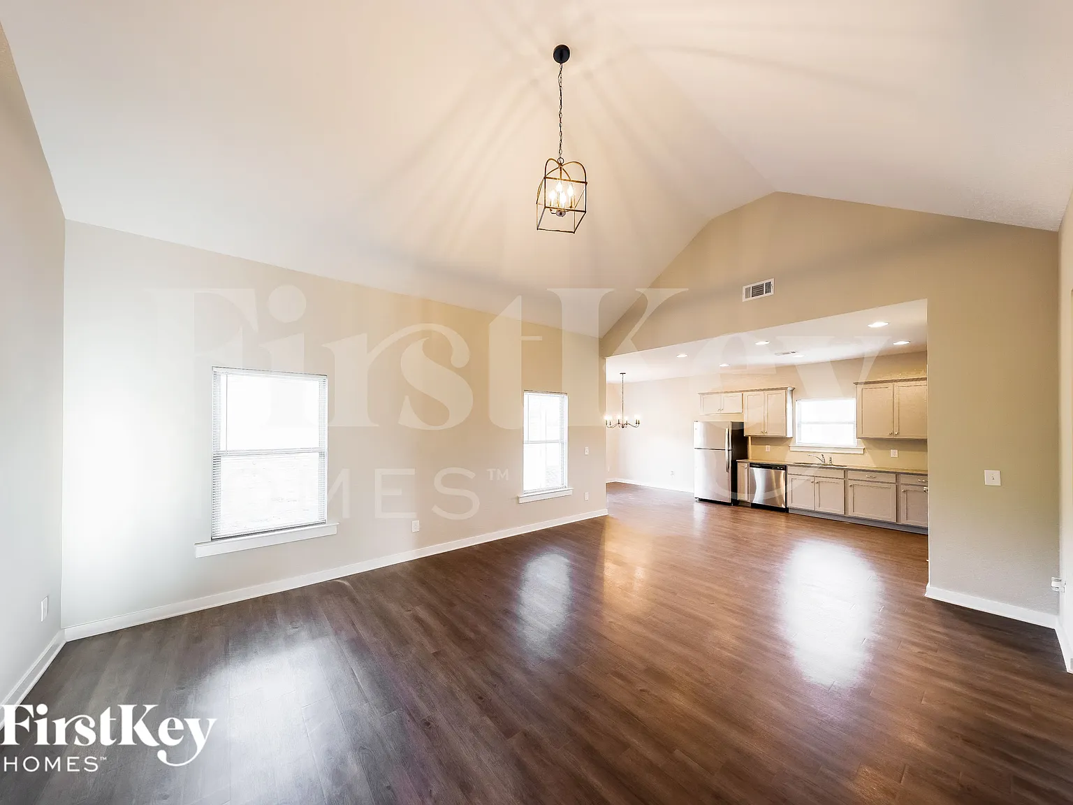 4 bed, 2.0 bath, 1681 sqft, $1,505 — Photo 3