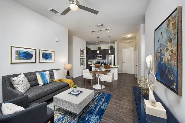 Overture Barrett 55+ Active Adult Apartment Homes — Photo 22