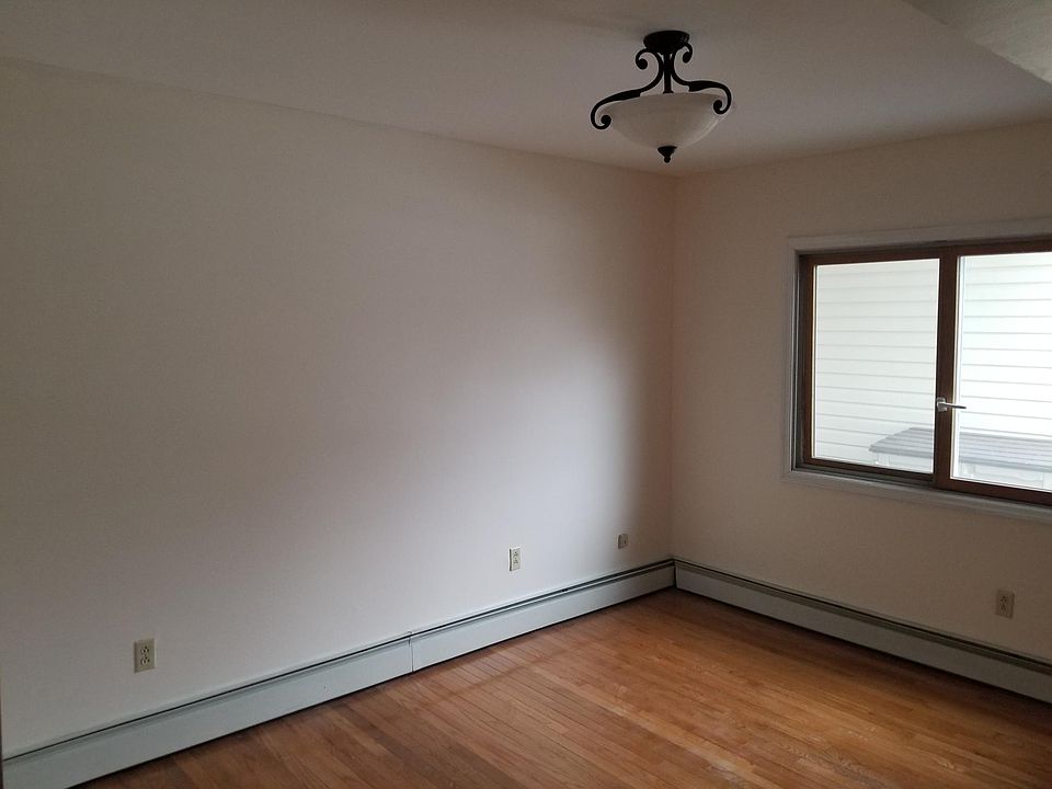 2nd image of 3 Teton Cir