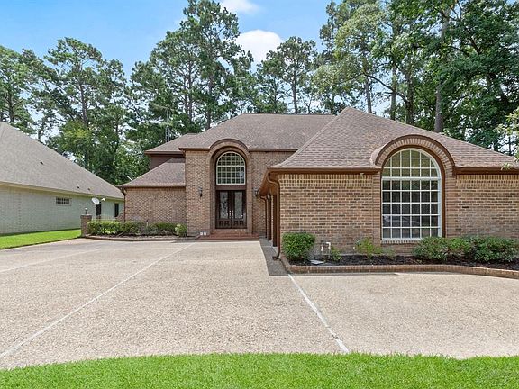 5th image of 3310 Lake Island Dr