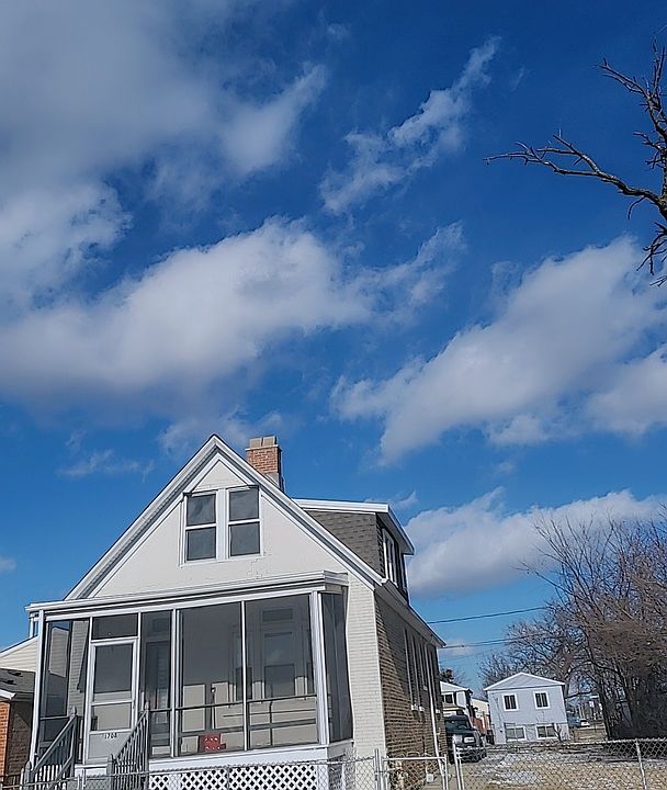 1st image of 1708 W Steuben St