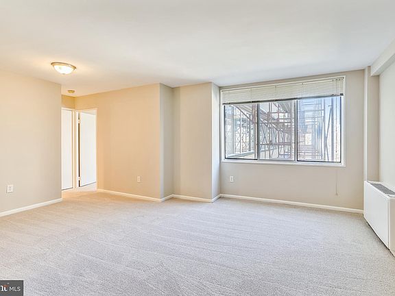 3rd image of 6631 Wakefield Dr APT 420