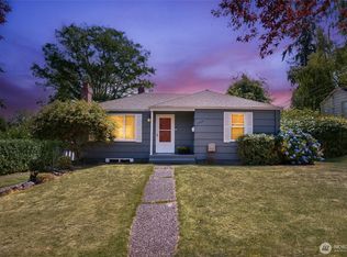 11424 69th Pl S, Seattle, WA 98178