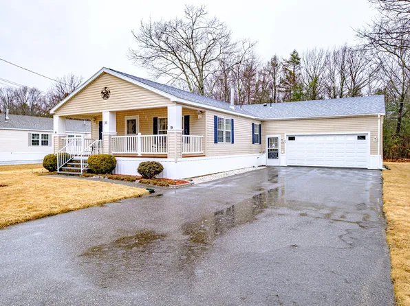 36 Candlewood Drive, Lyman, ME 04002