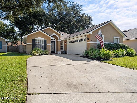 3rd image of 1041 BUTTERCUP Drive