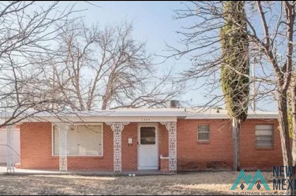 1st image of 1203 W Ural Dr