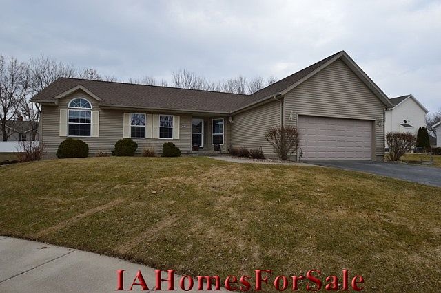 7814 Burr Ridge Ct NE