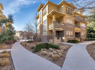 7887 Vallagio Ln, Englewood, CO 80112