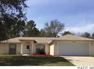 6002 N Buckland Dr, Citrus Springs, FL 34434