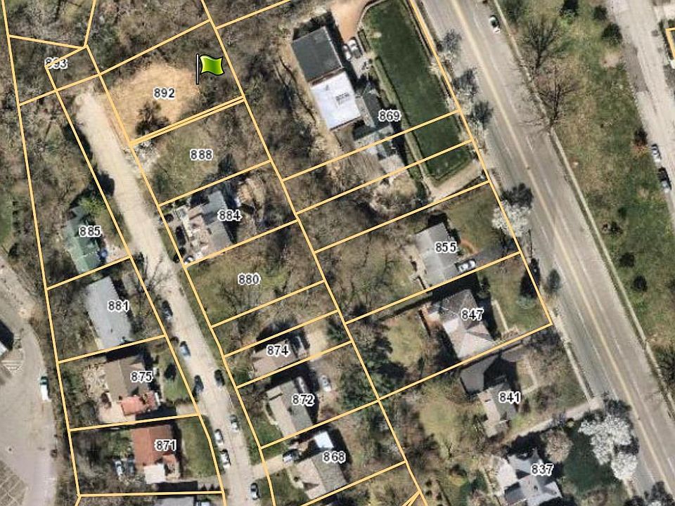 2nd image of 892 Clifton Crest Ter