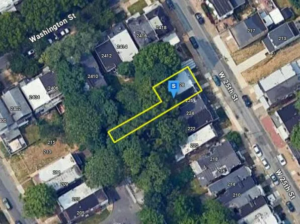 228 W 25th St, Wilmington, DE 19802