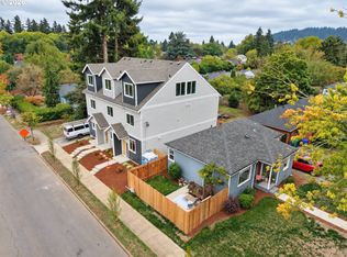 9144 SE Alder St, Portland, OR 97216