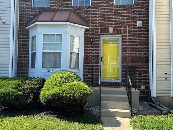 9848 Royal Commerce Pl, Upper Marlboro, MD 20774
