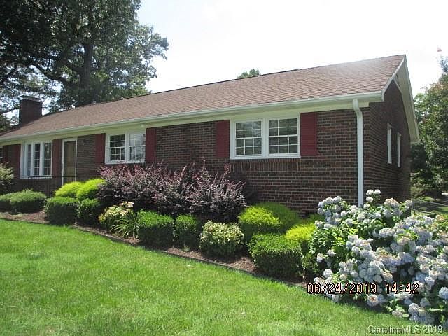 1st image of 1931 Silver Creek Dr #39