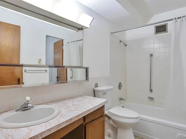 9340 E Center Ave #8A — Photo 3