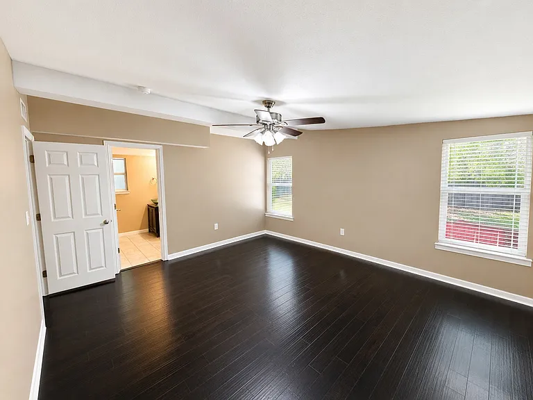 5410 Downs Dr — Photo 2