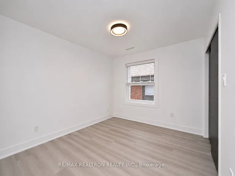 230 Boon Ave #5 — Photo 14
