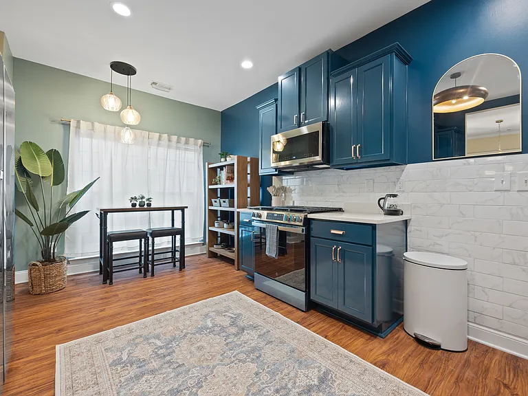 13581 Weycroft Cir — Photo 21