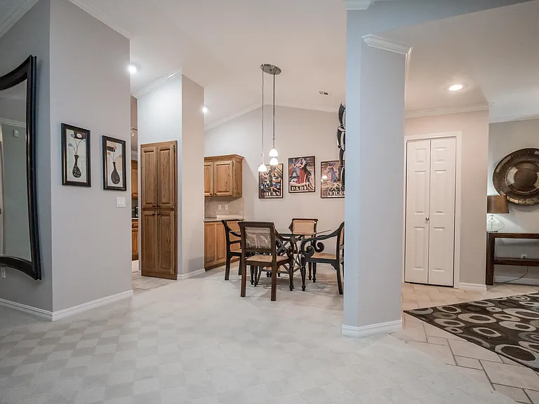 4 W La Quinta Ct — Photo 15