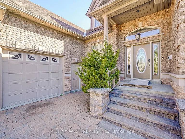 23 Hanover Ct — Photo 4