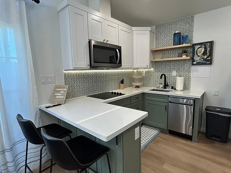 4725 S Mae Way #B — Photo 7