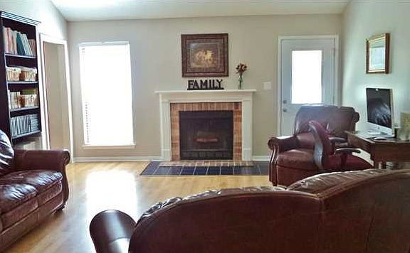 4th image of 504 Vaughn Dr S