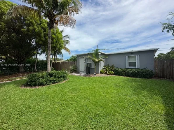 29035 Maine Rd, Homestead, FL 33033