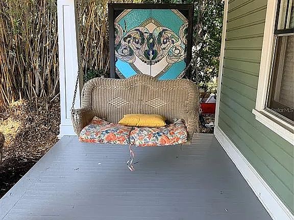 2nd image of 1004 Palmer St