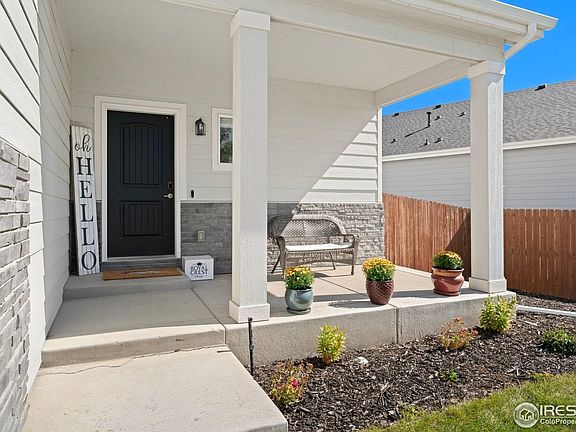 3rd image of 618 S Depot Dr