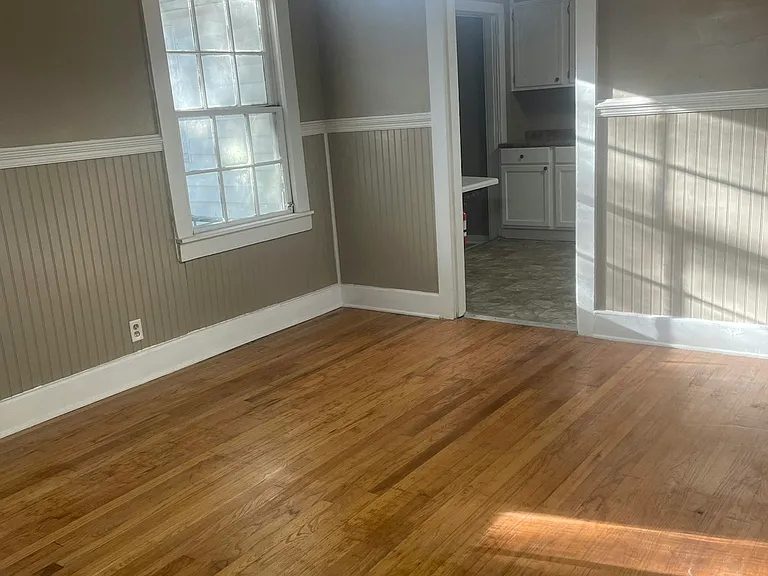 Dining Room to Kitchen