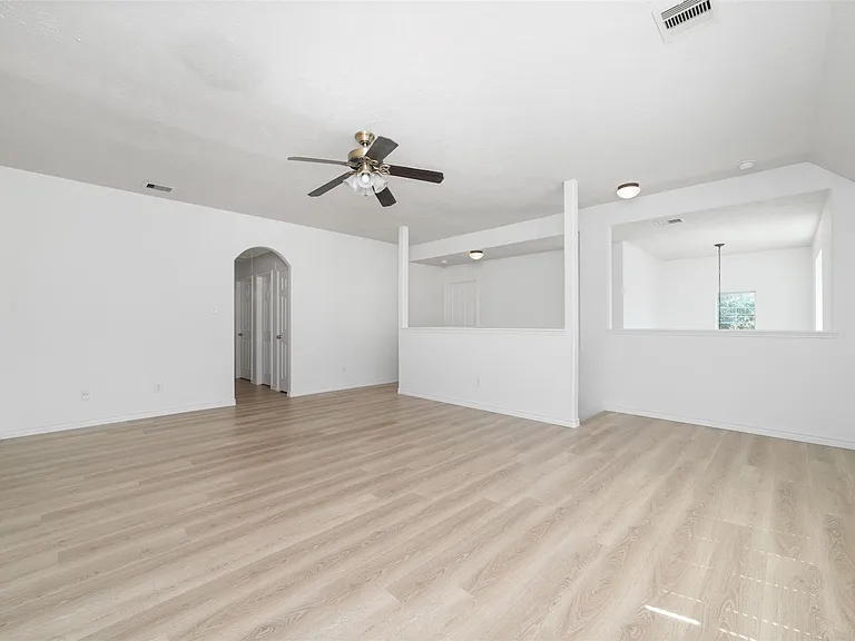 8914 Parlin Ridge Dr — Photo 14