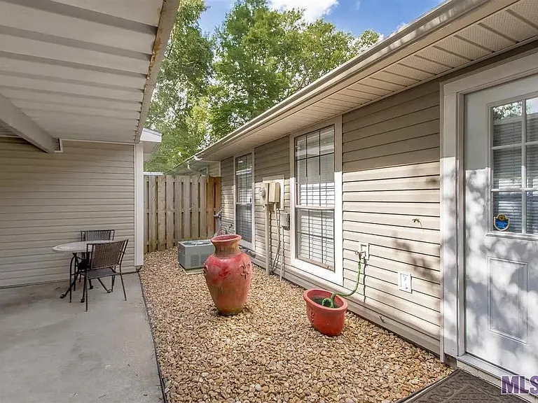 5245 Cumberland Cove Dr — Photo 18