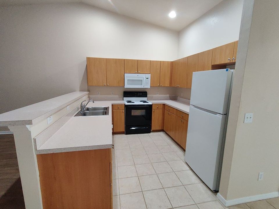 1st image of 3857 Kittyhawk Dr