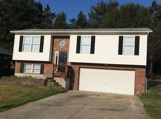 1133 Parc Central Dr, Festus, MO
