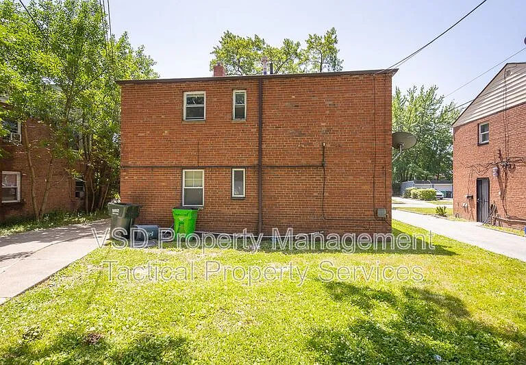 20131 Crystal Ave #UP — Photo 5