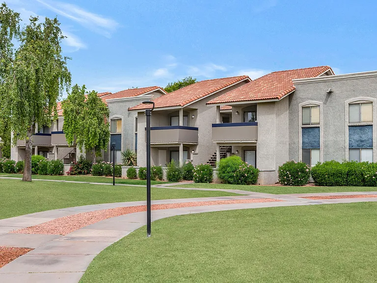 Gila Springs Apartments — Photo 28