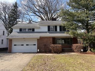1384 Cleveland Heights Blvd, Cleveland Heights, OH 44121