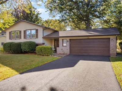 136 Dorian Ln, Rochester, NY, 14626