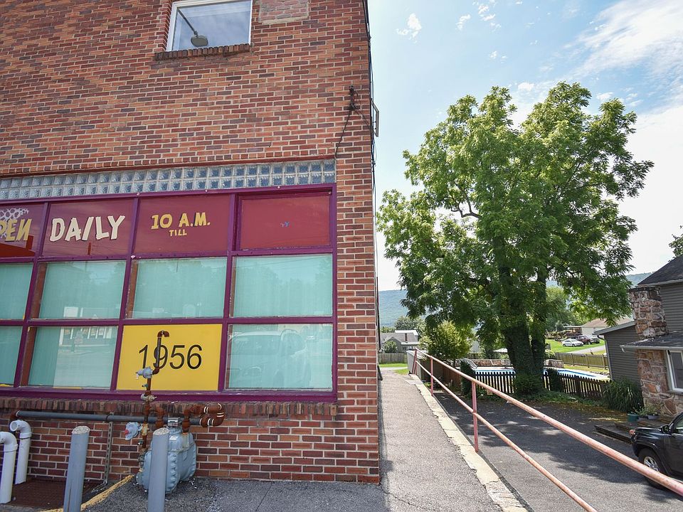 1st image of 540 High St