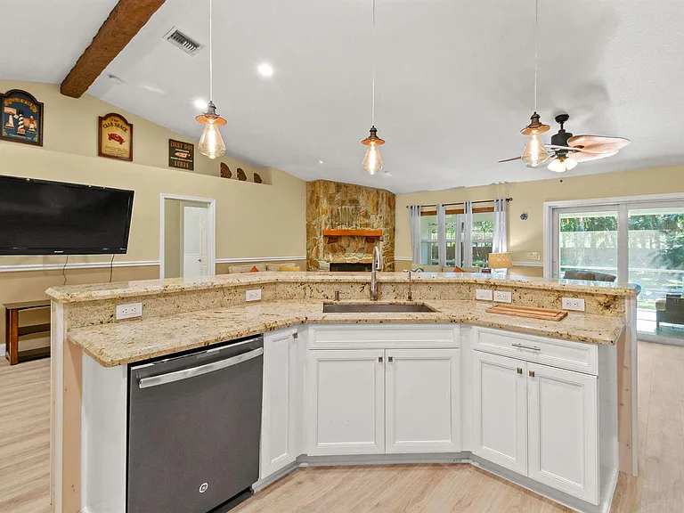 17861 Winterhawk Trl — Photo 13