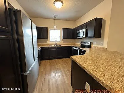 215 Shallowbag Bay Ln — Photo 4