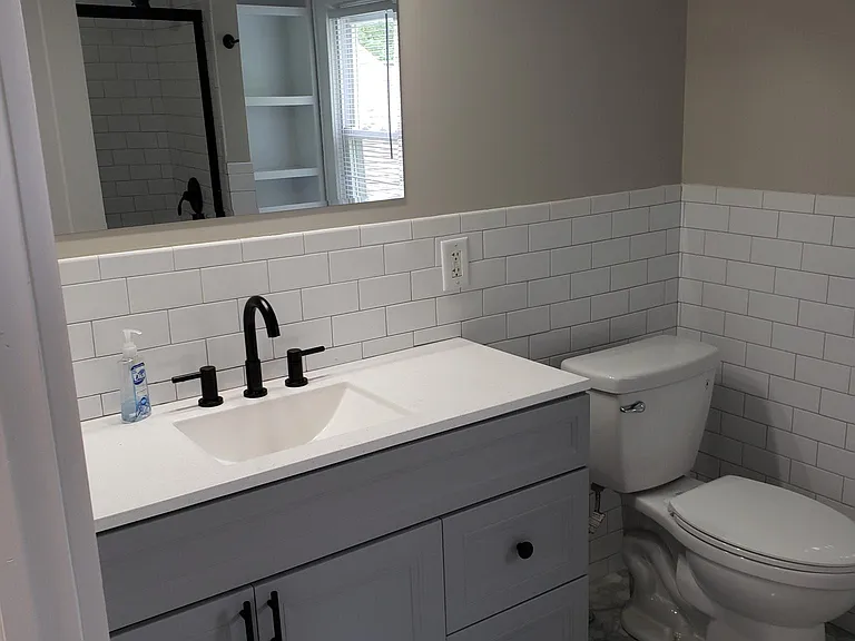 1422 Kent St — Photo 8
