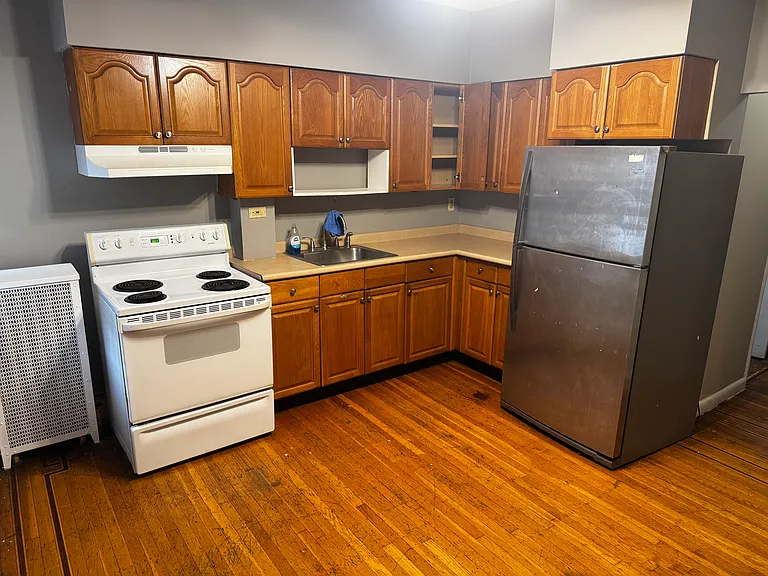 Kitchen 2