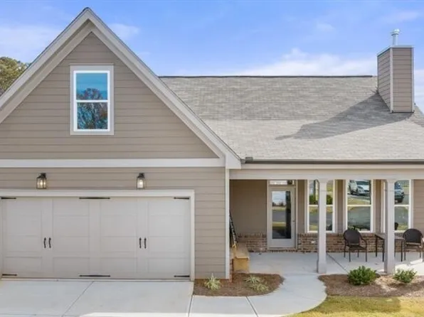 213 Saratoga Dr, Acworth, GA 30102