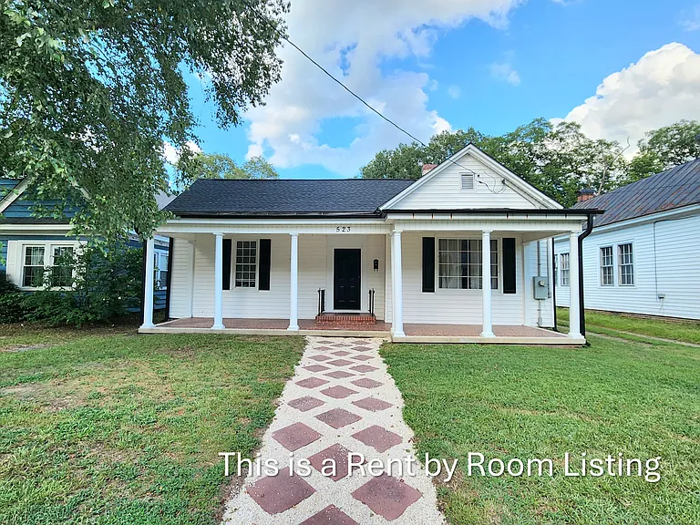 523 Avent St — Photo 1