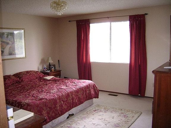 Master bed room